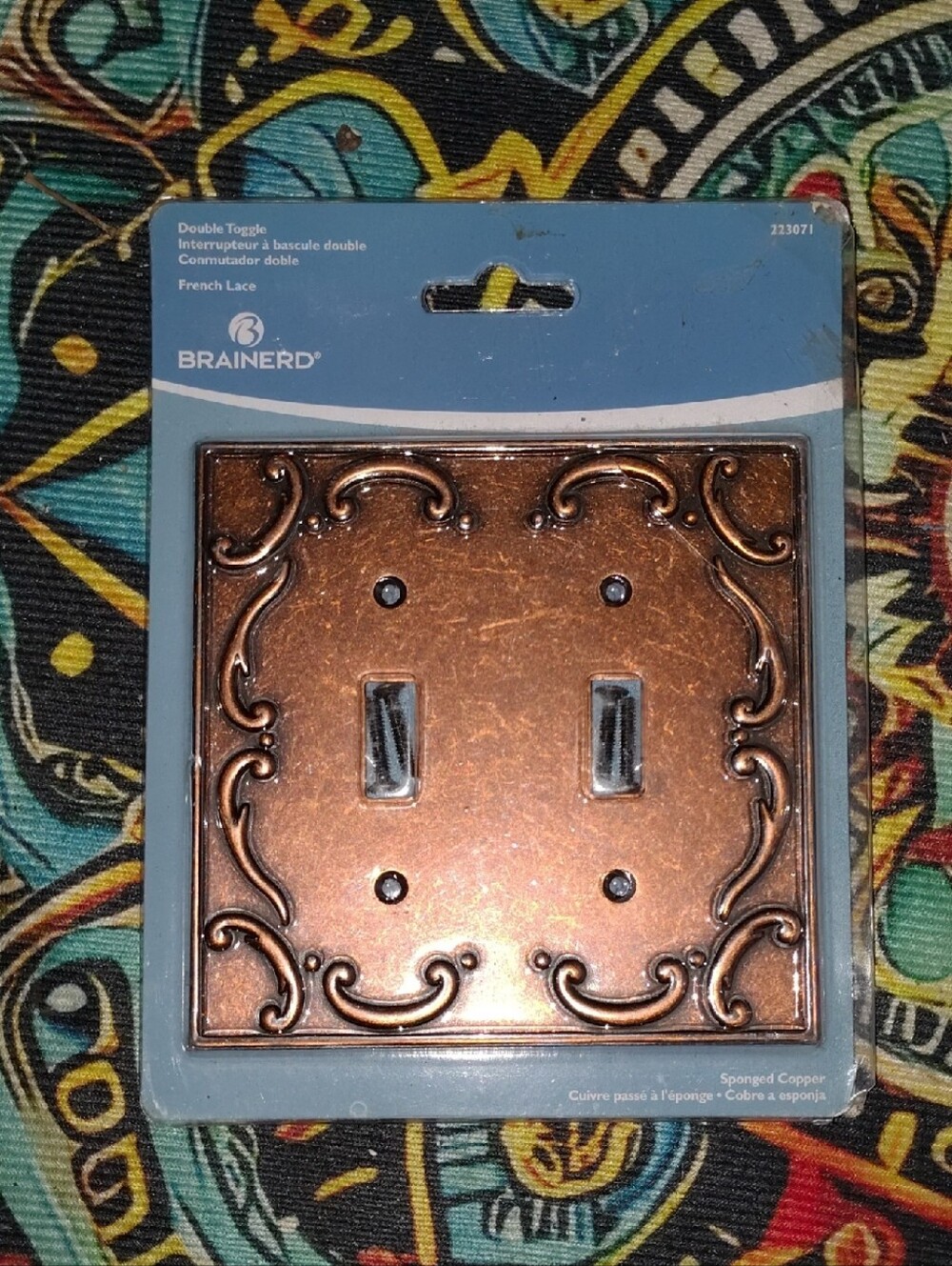 Brainerd Decorative French Lace Double Toggle Wall Plate in Antiqued Copper